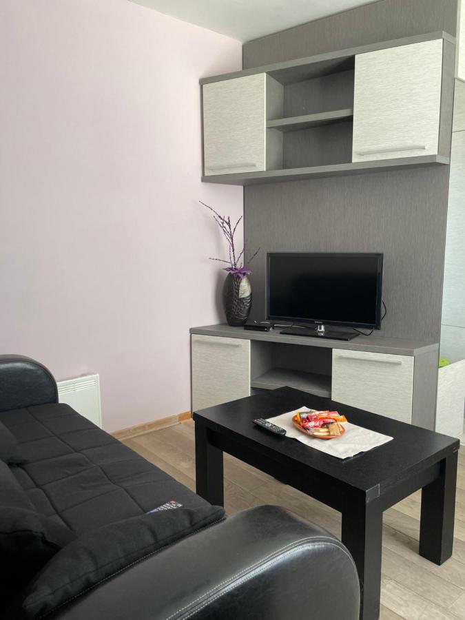 Kopaonik Apartmani U Kraljevim Cardacima , Car 27 I 6-13 Exterior photo